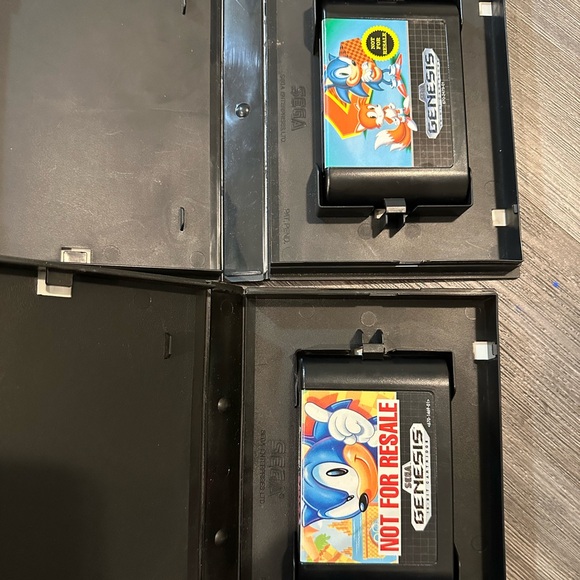 Sega Genesis Model 2 MK-1631 Black Console Bundle With Cables and 4 Games. - Picture 9 of 10